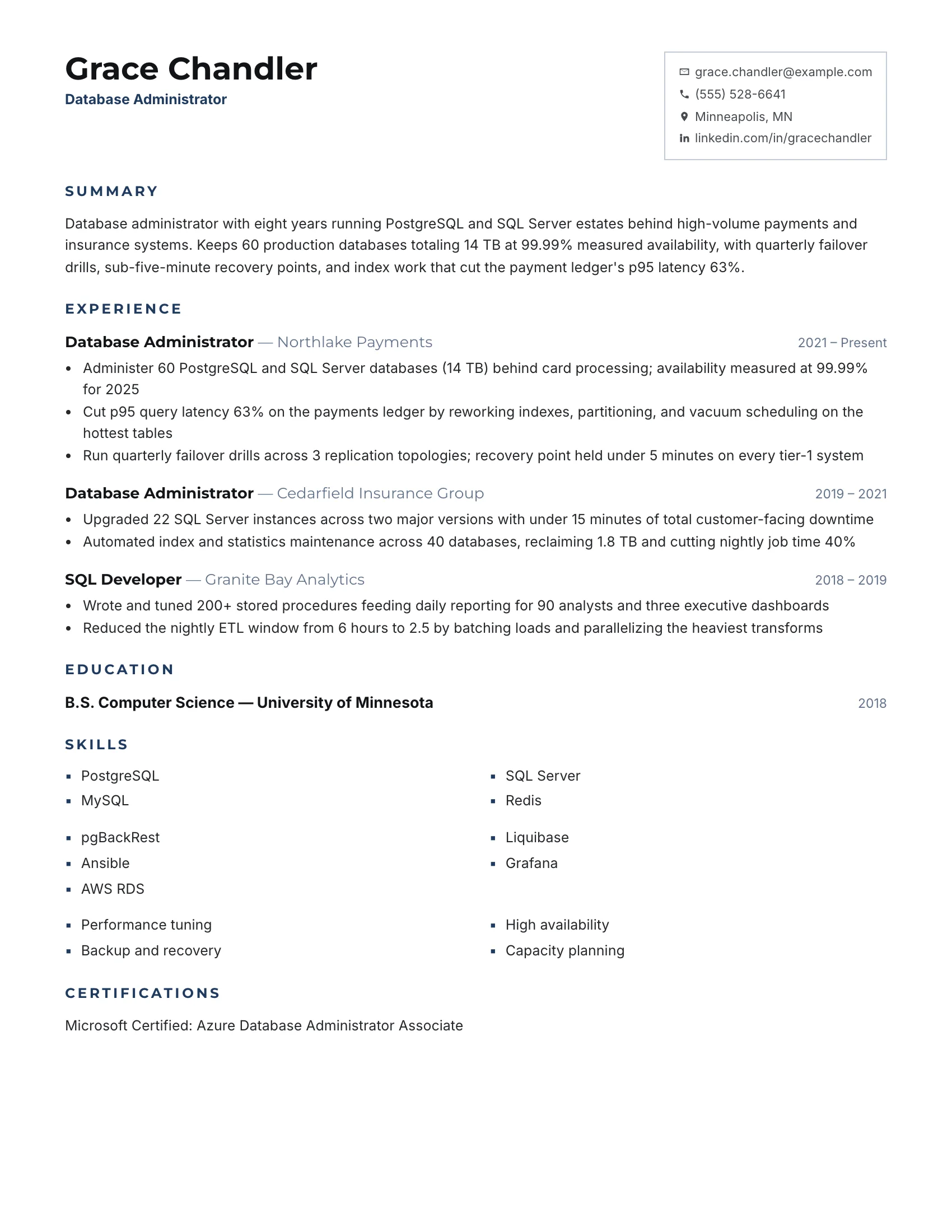 Database Administrator · Square resume template preview
