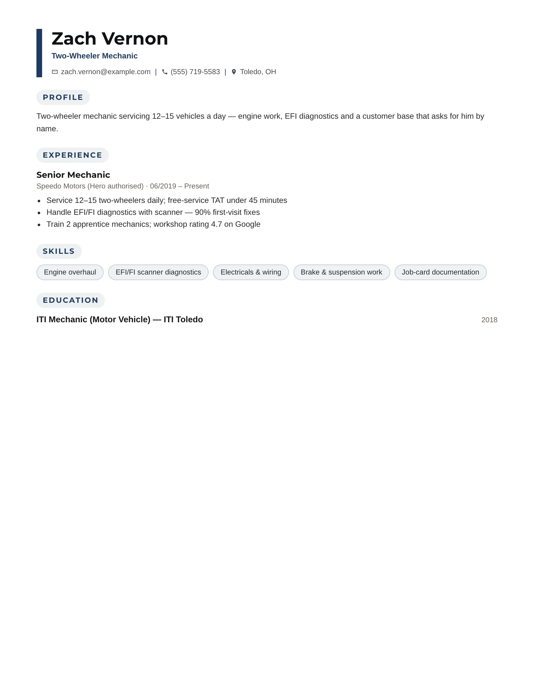 Mechanic · Dotts (Navy) resume template preview