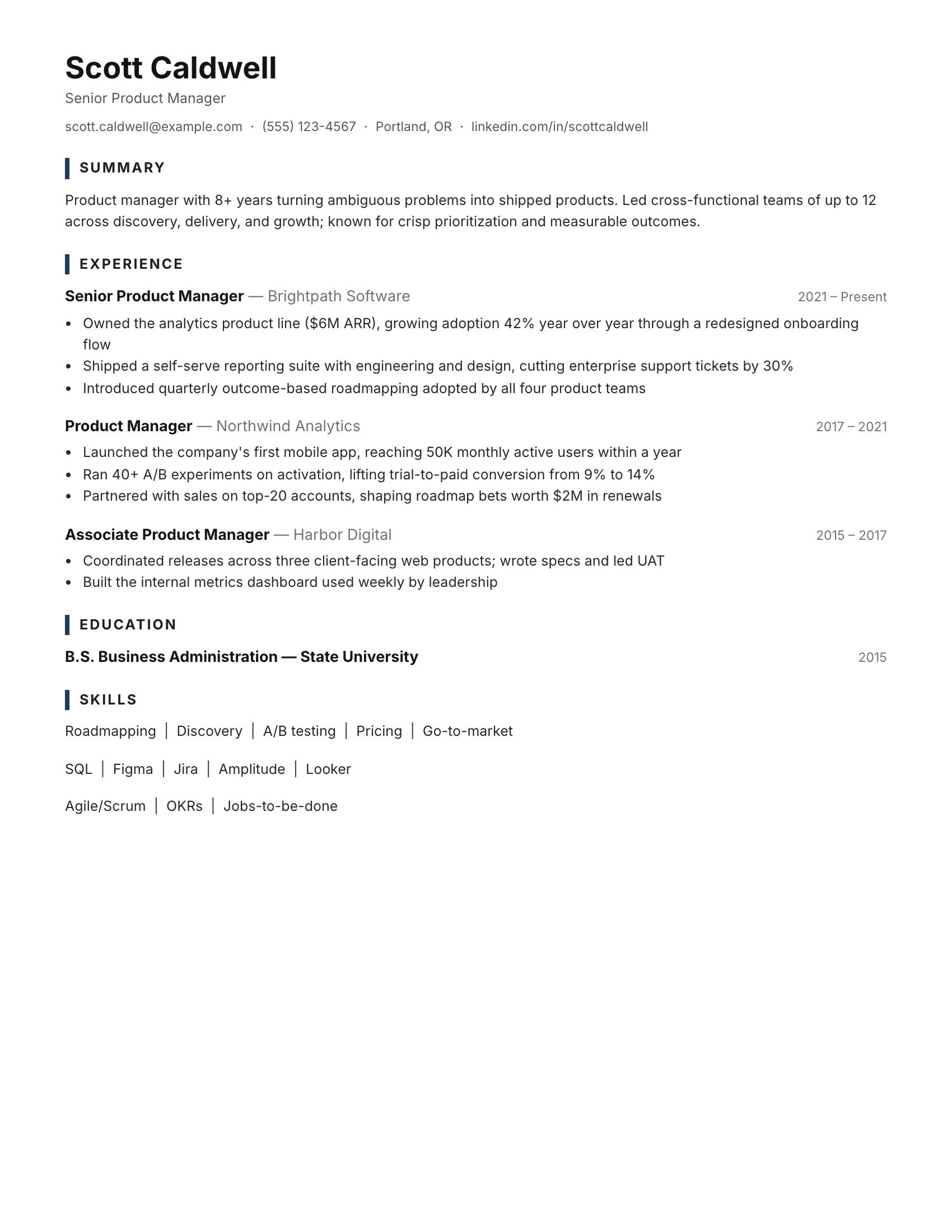 Minimal · Hoth (Navy) resume template preview