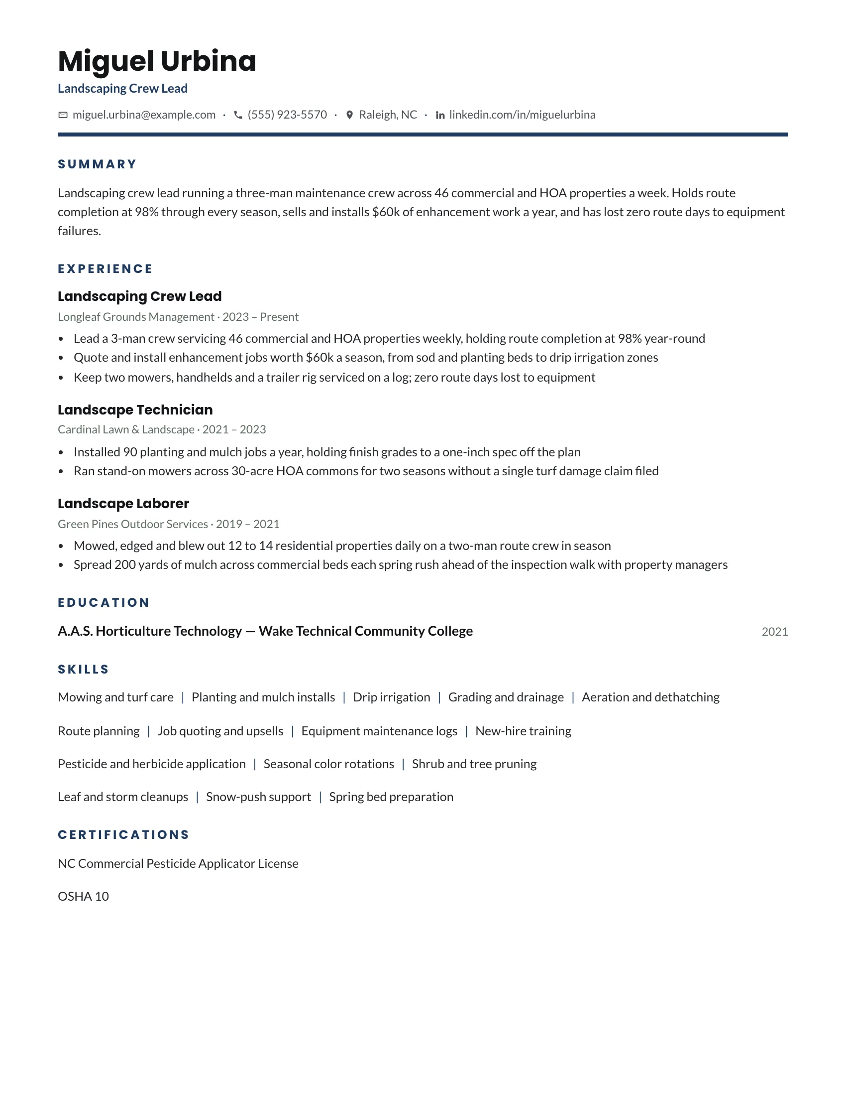 Landscaping Crew Lead · Greenline resume template preview
