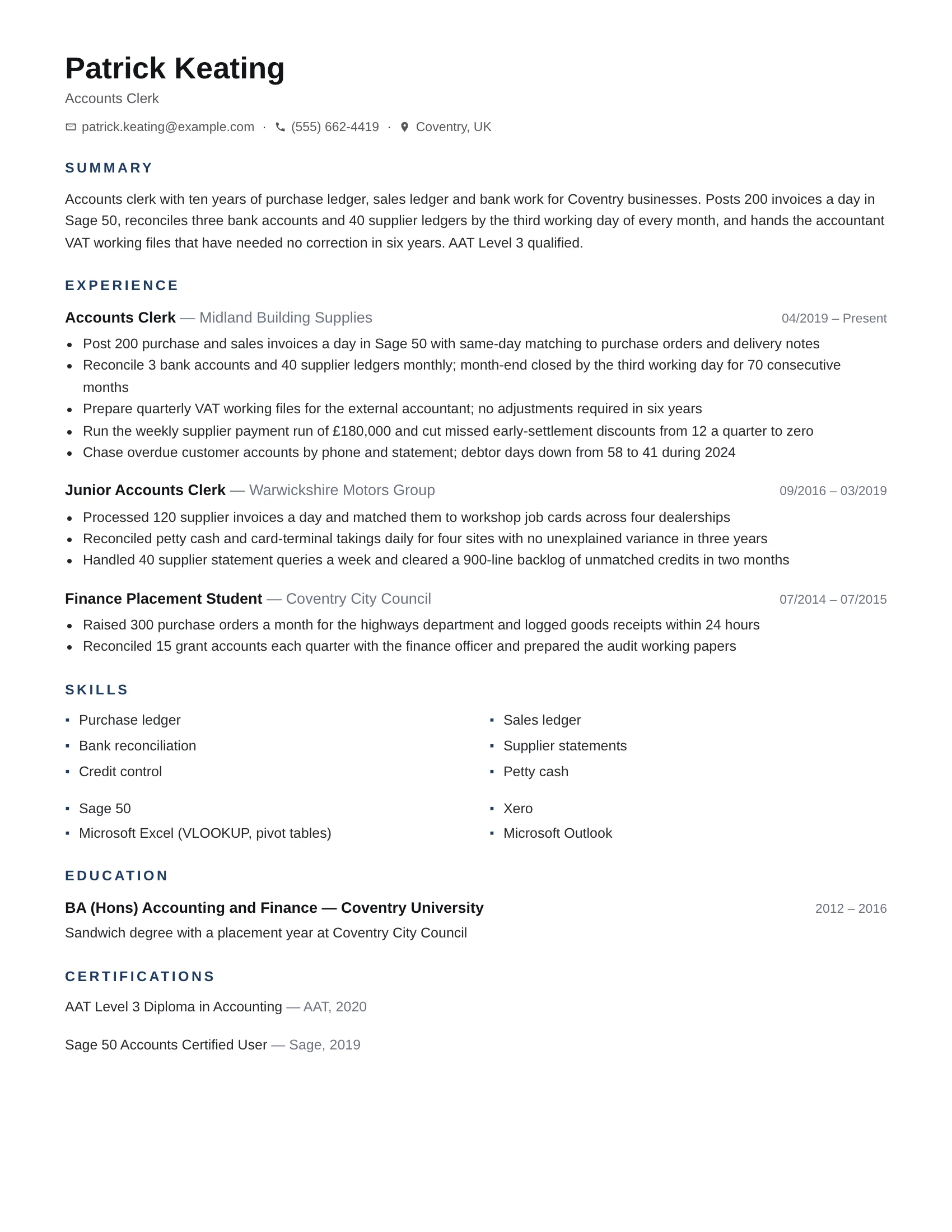 Clerk · Martinus (Navy) resume template preview