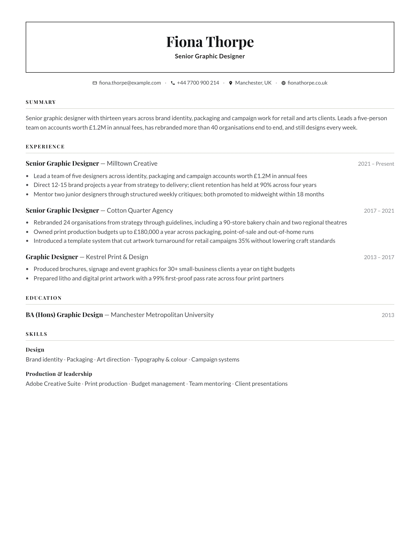 Senior Graphic Designer · Boxed resume template preview