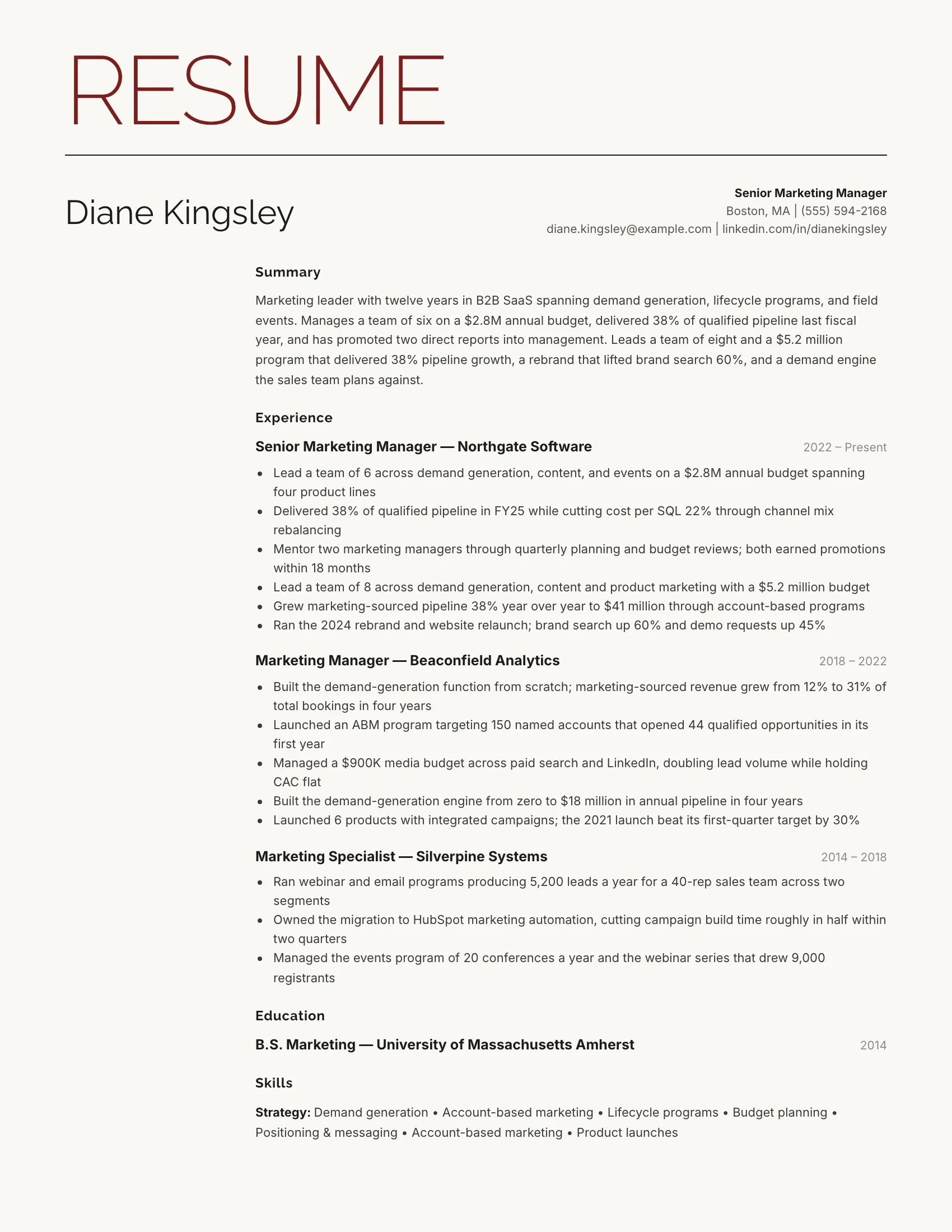 Senior Marketing Manager · Masthead resume template preview