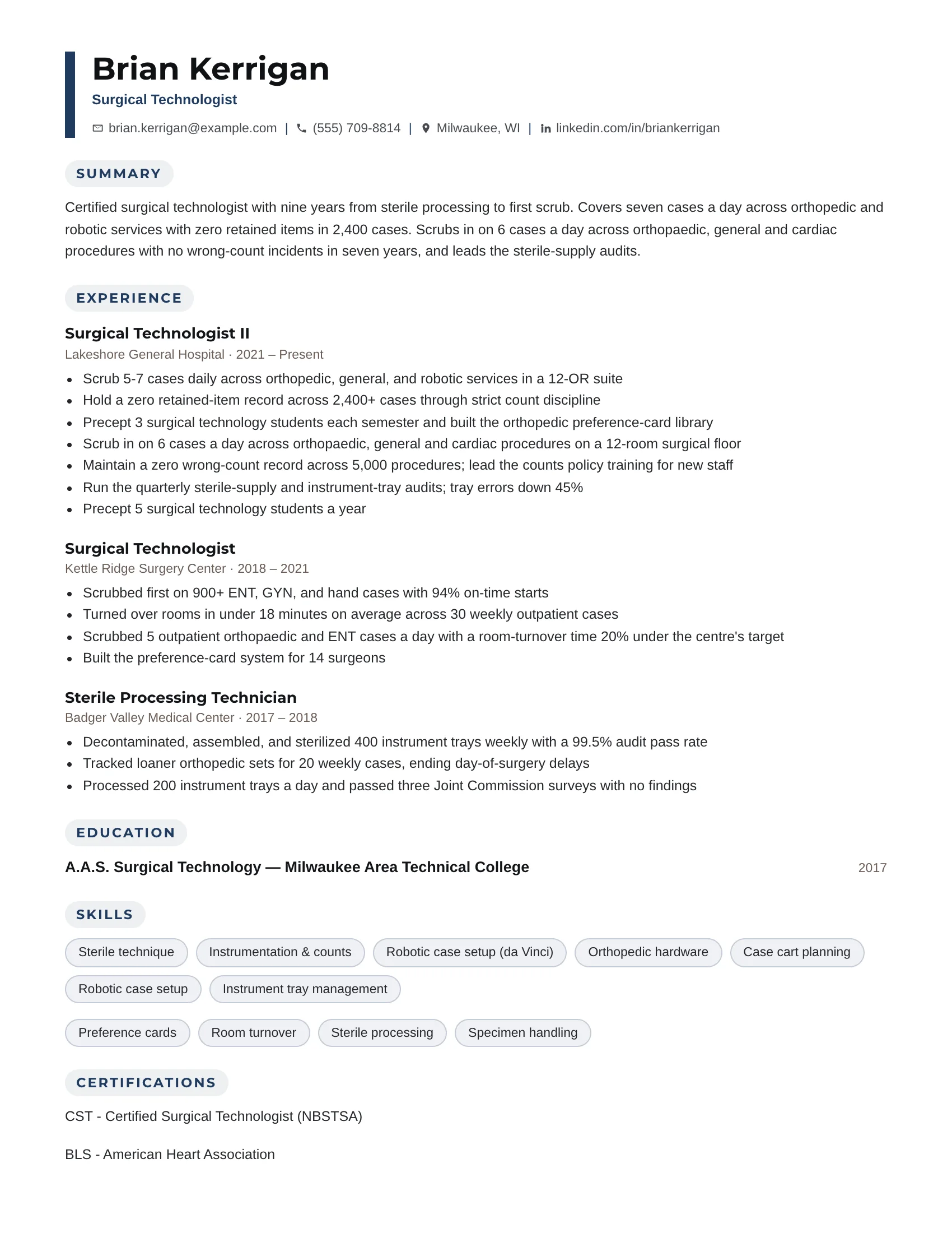 Surgical Technologist · Dotts resume template preview