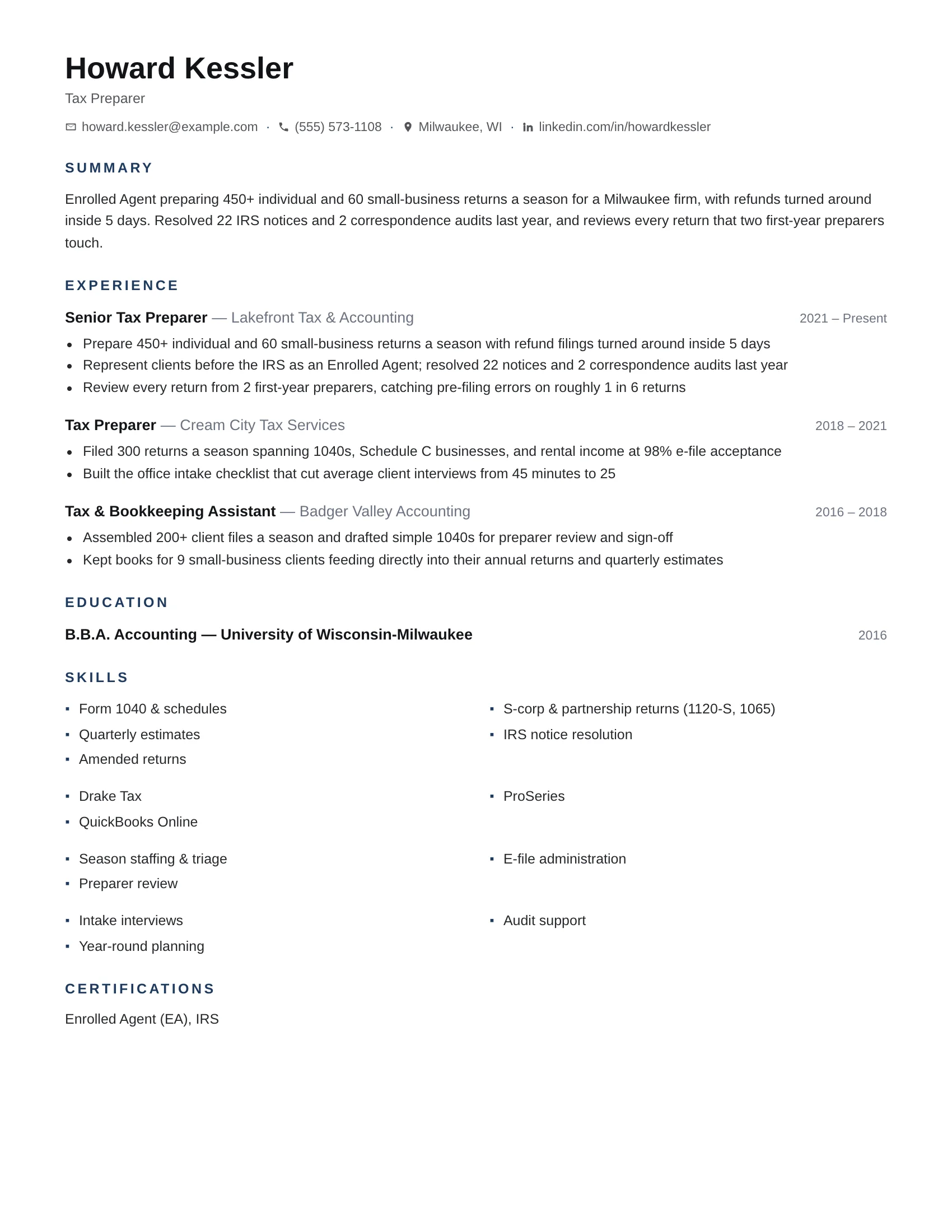 Tax Preparer · Martinus resume template preview